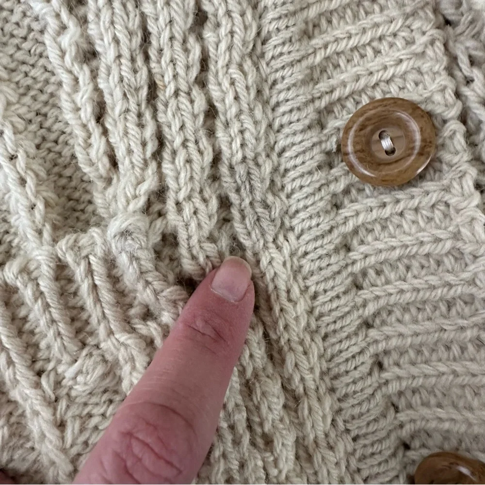 VTG‎ Gaelterra wool heavy knit fisherman cardigan sweater cream size EU 40 - Picture 12 of 12